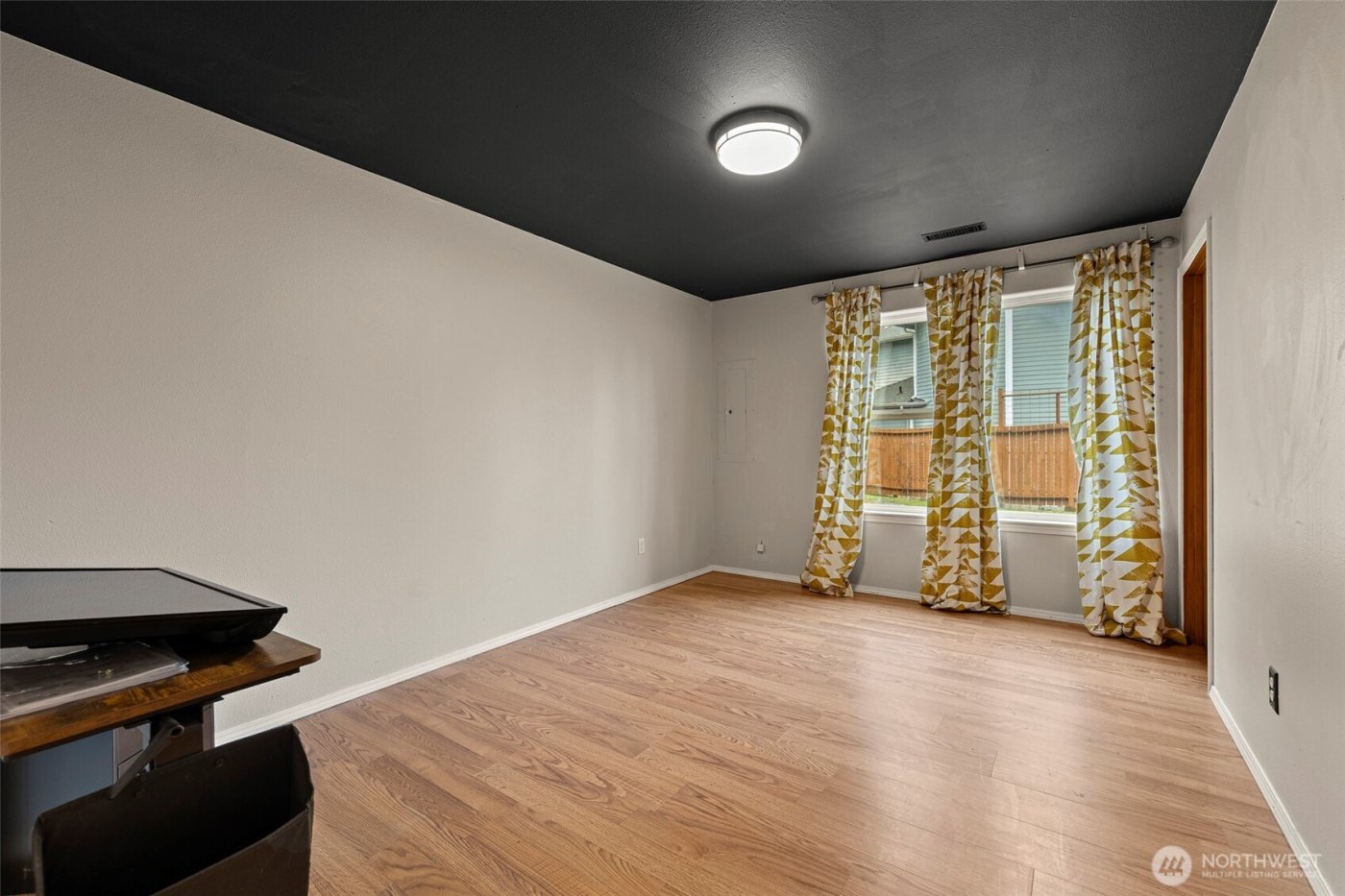 798 West Road , Sedro Woolley, WA 98284