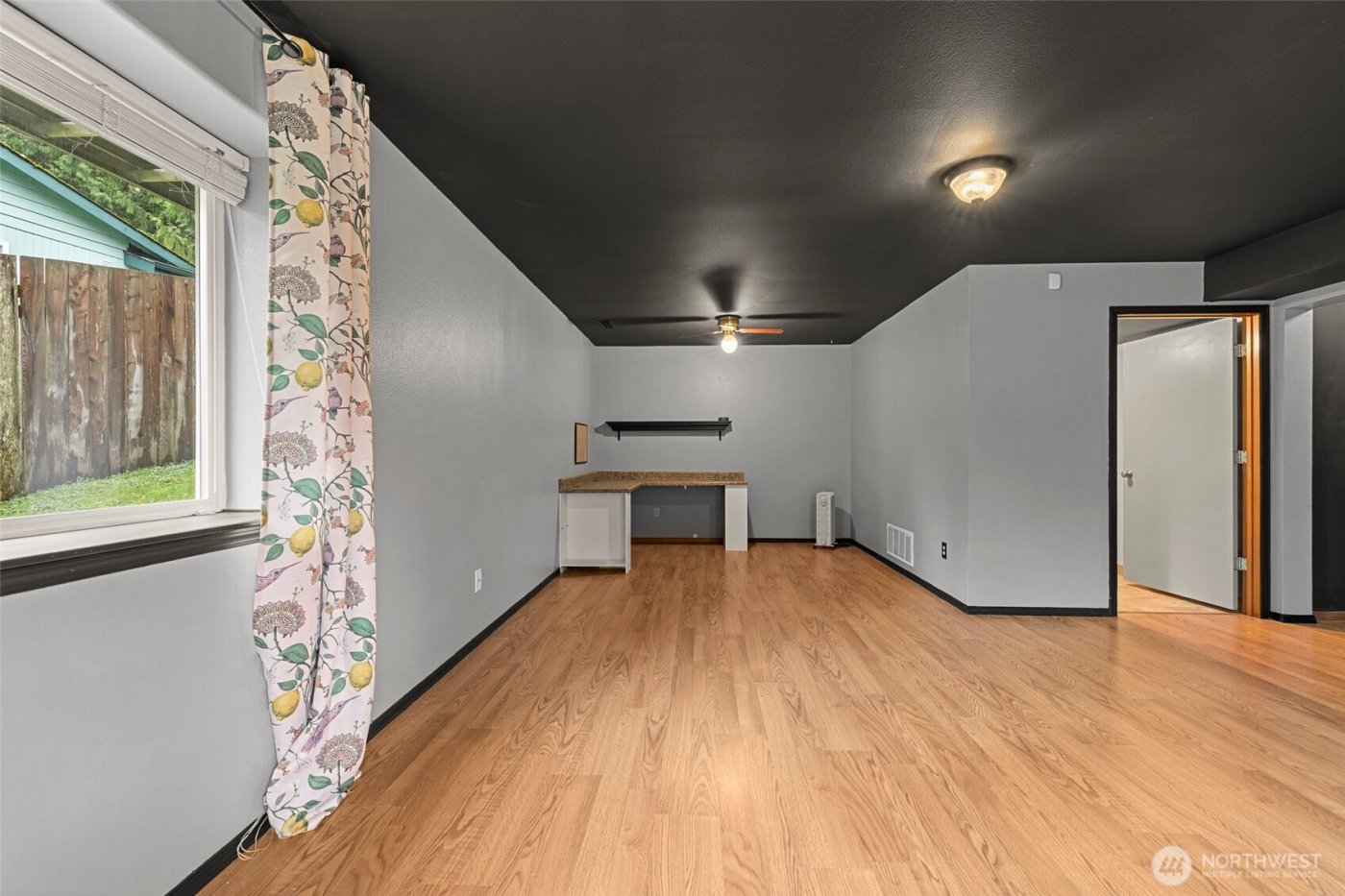 798 West Road , Sedro Woolley, WA 98284