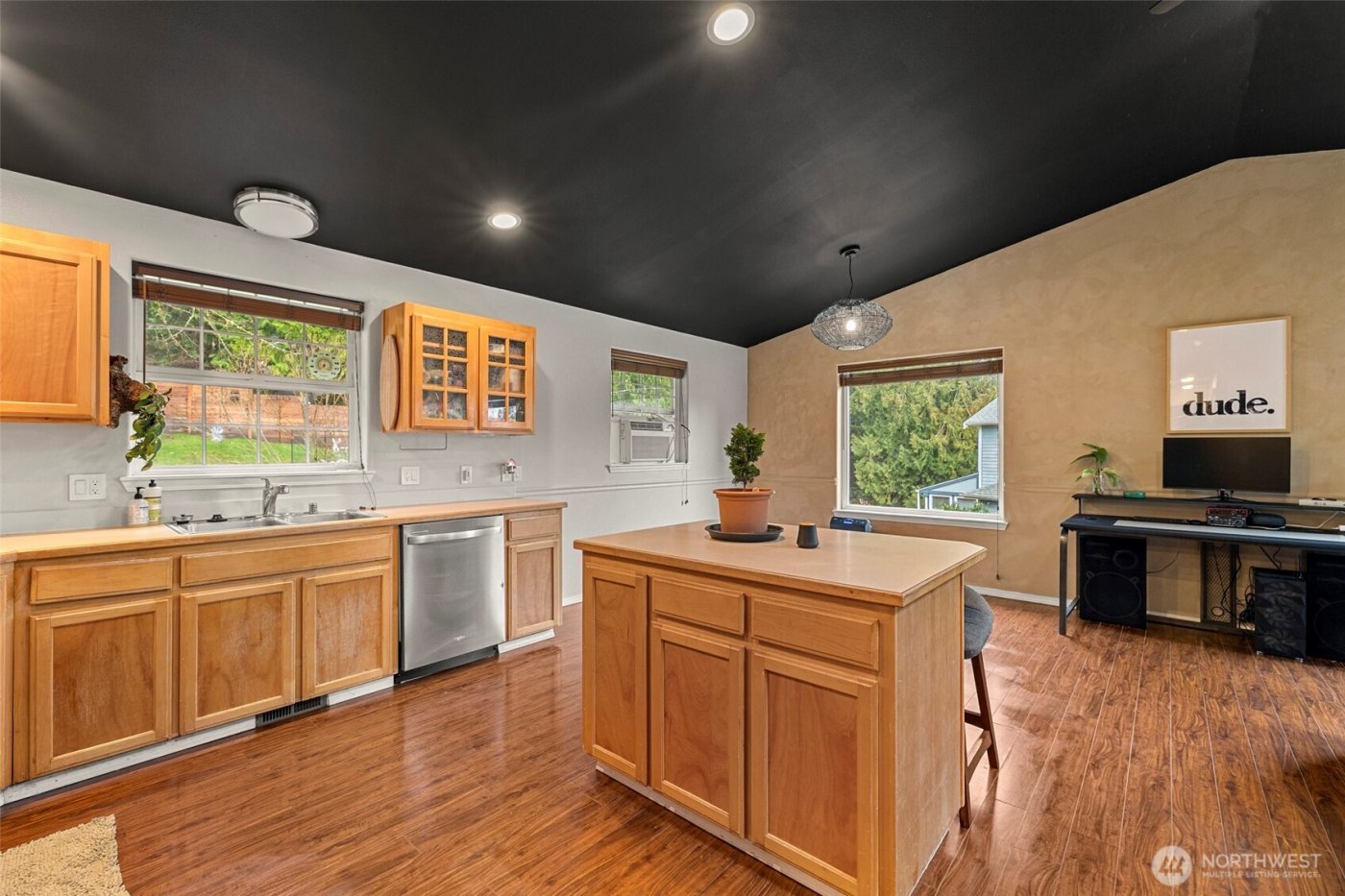 798 West Road , Sedro Woolley, WA 98284