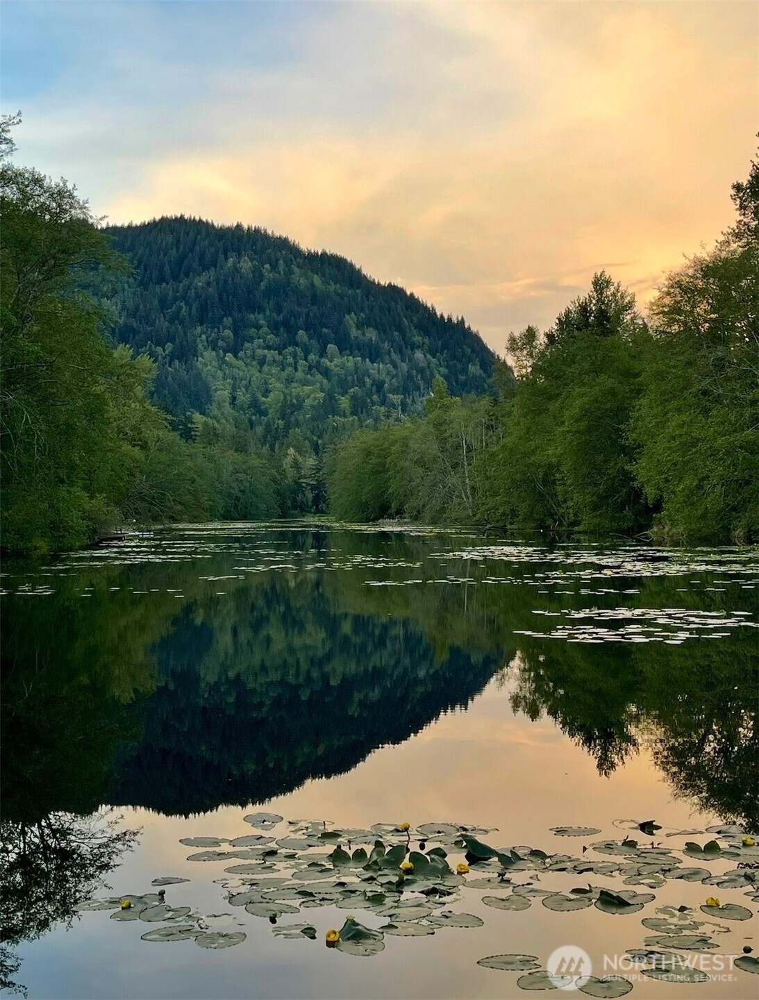 798 West Road , Sedro Woolley, WA 98284