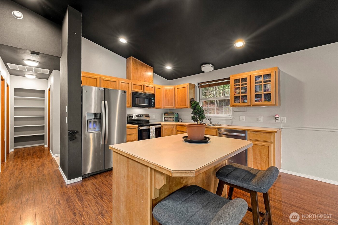 798 West Road , Sedro Woolley, WA 98284