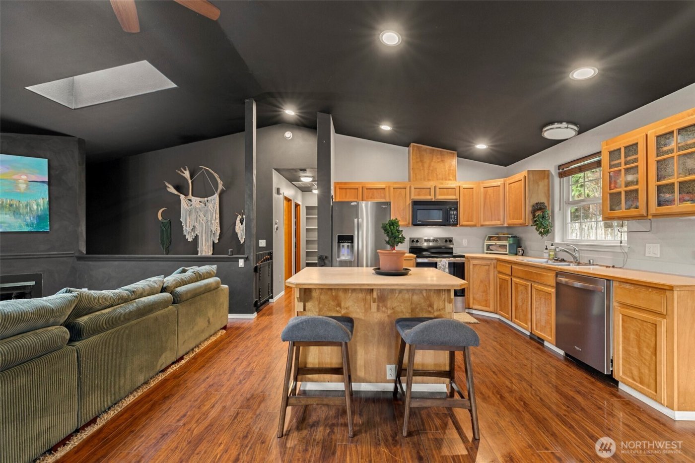 798 West Road , Sedro Woolley, WA 98284