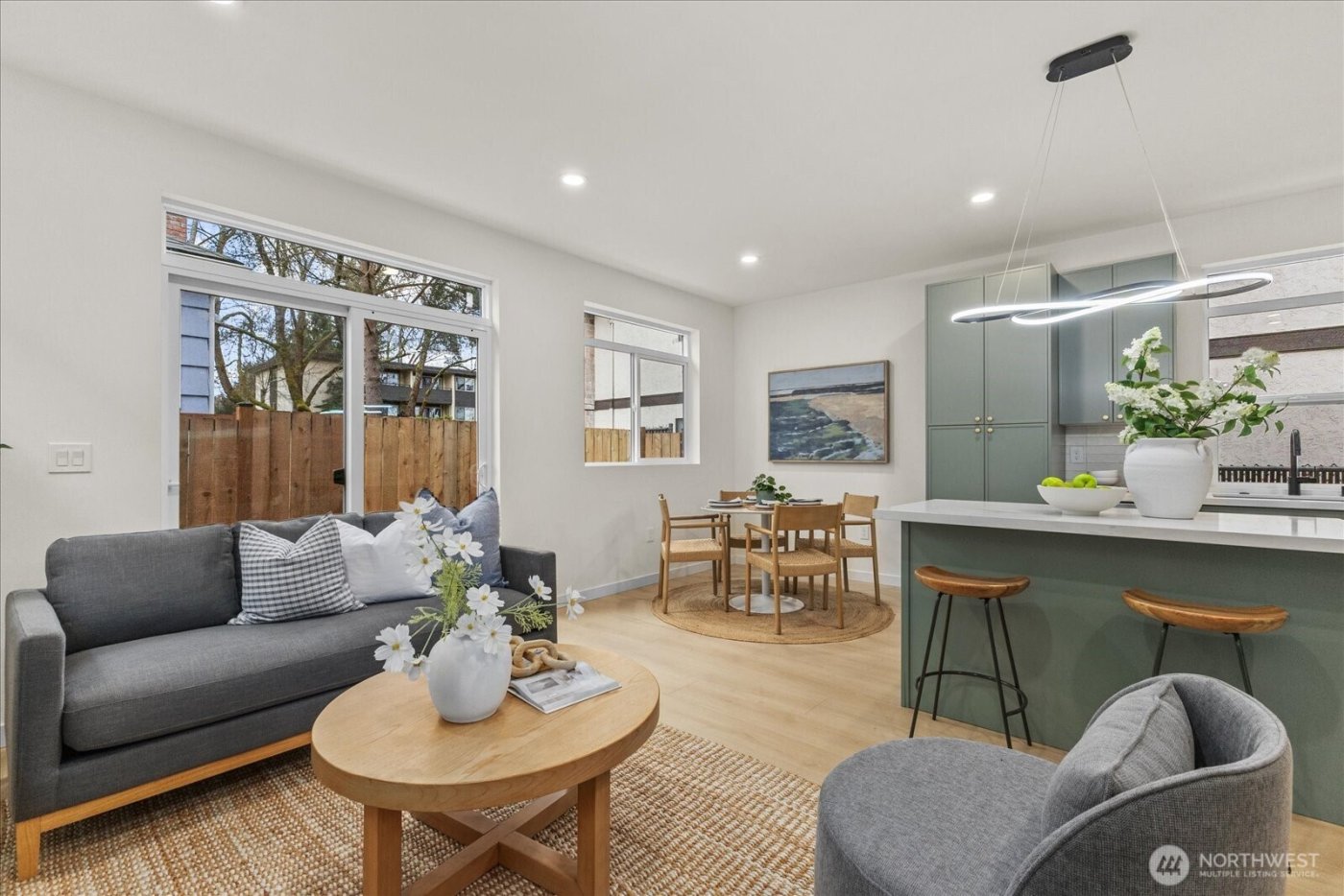 11017 35th Avenue NE, Seattle, WA 98125