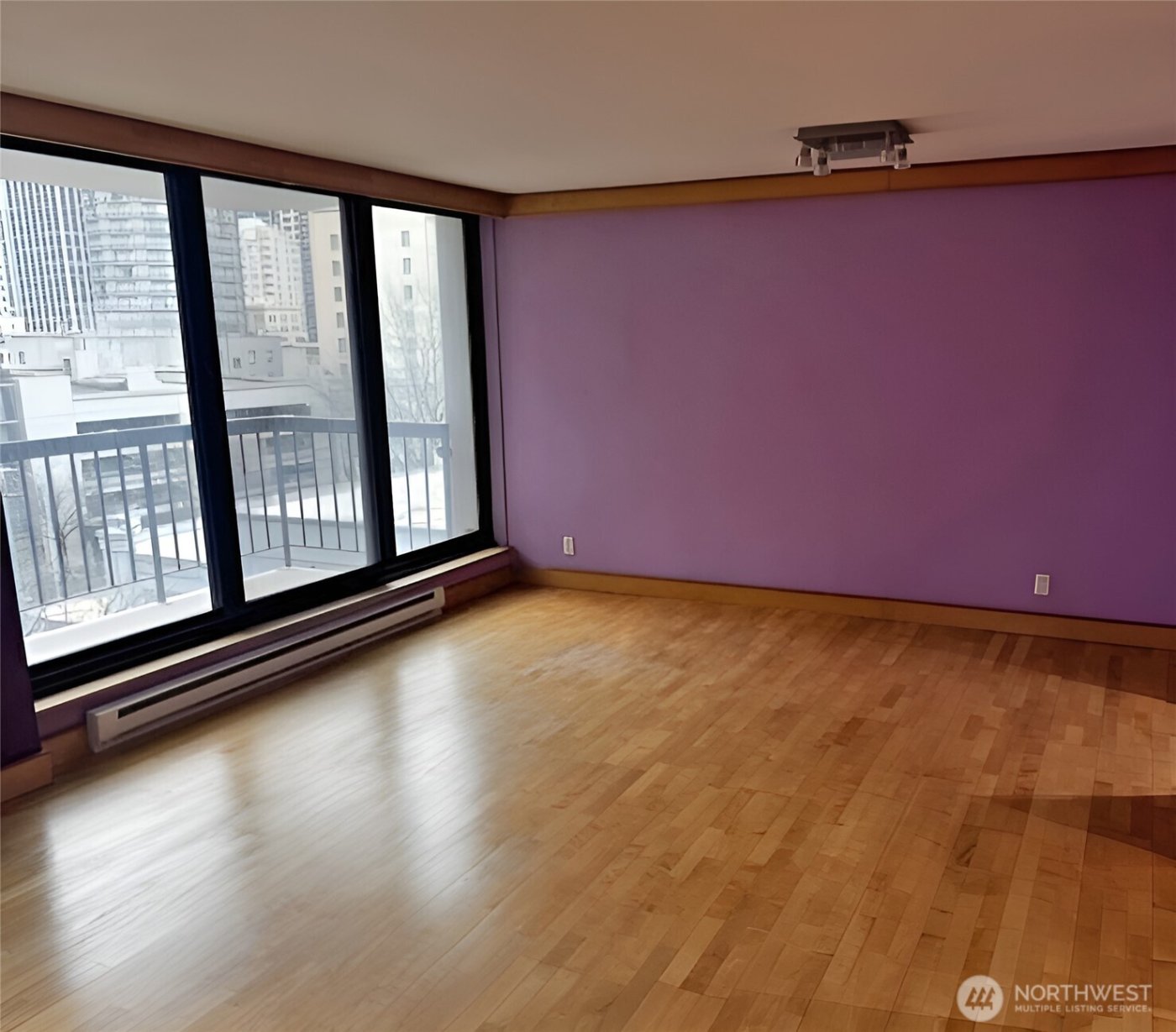 2100 3rd Avenue #505, Seattle, WA 98121