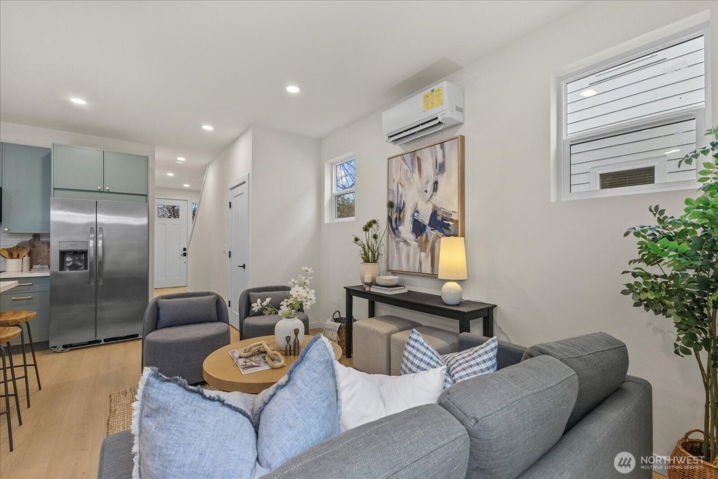 11017 35th Avenue NE, Seattle, WA 98125