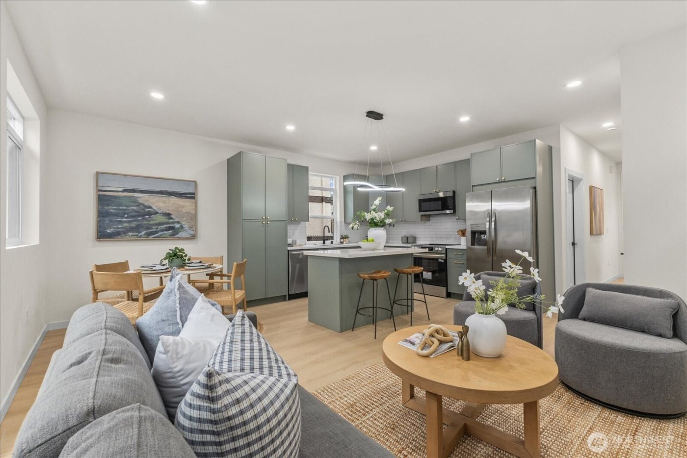 11017 35th Avenue NE, Seattle, WA 98125