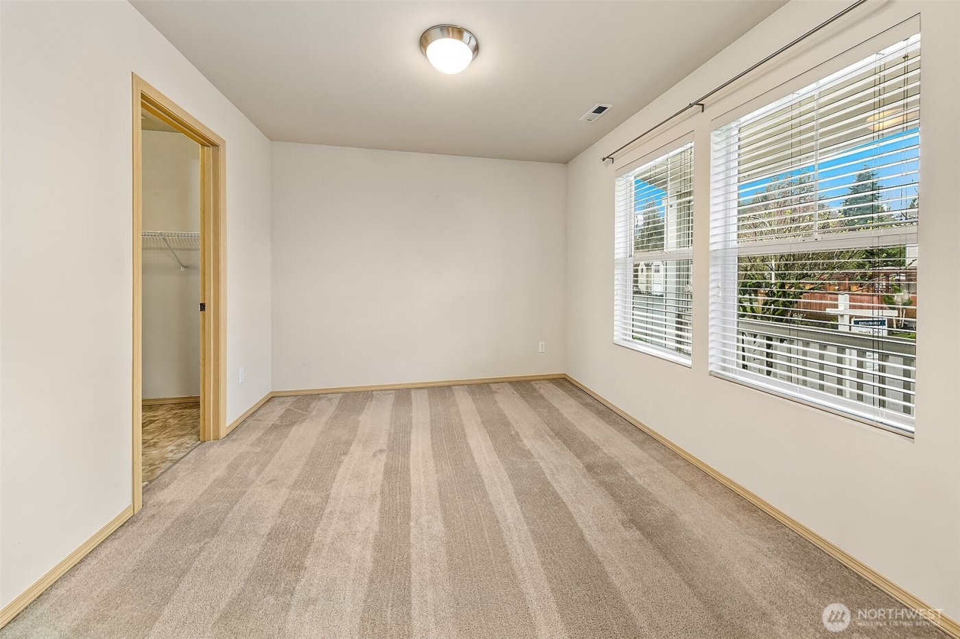 200 Ferndale Court NE, Renton, WA 98056