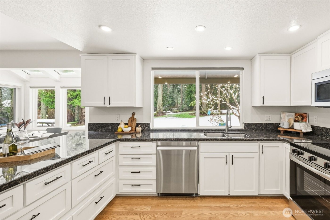 16006 NE 160TH Street , Woodinville, WA 98072