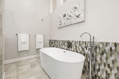 16006 NE 160TH Street , Woodinville, WA 98072 - Photo 25