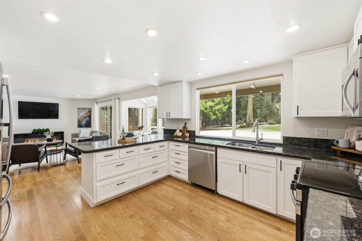 16006 NE 160TH Street , Woodinville, WA 98072