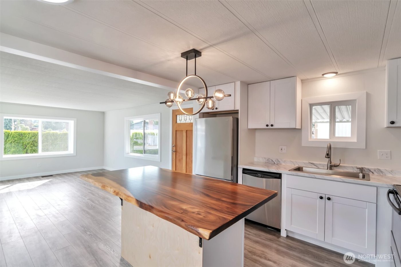 18501 52nd Avenue W #84, Lynnwood, WA 98037