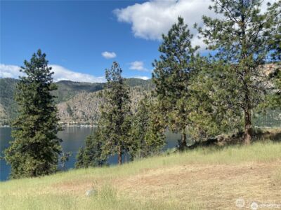 2524 Lakeshore Drive , Manson, WA 98831 - Photo 3