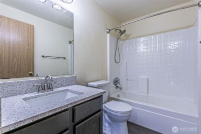 8935 SE Chatham Court SE, Olympia, WA 98513 - Photo 18