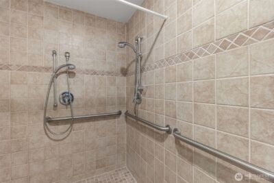 908 East Bay Drive NE #E203, Olympia, WA 98506 - Photo 23