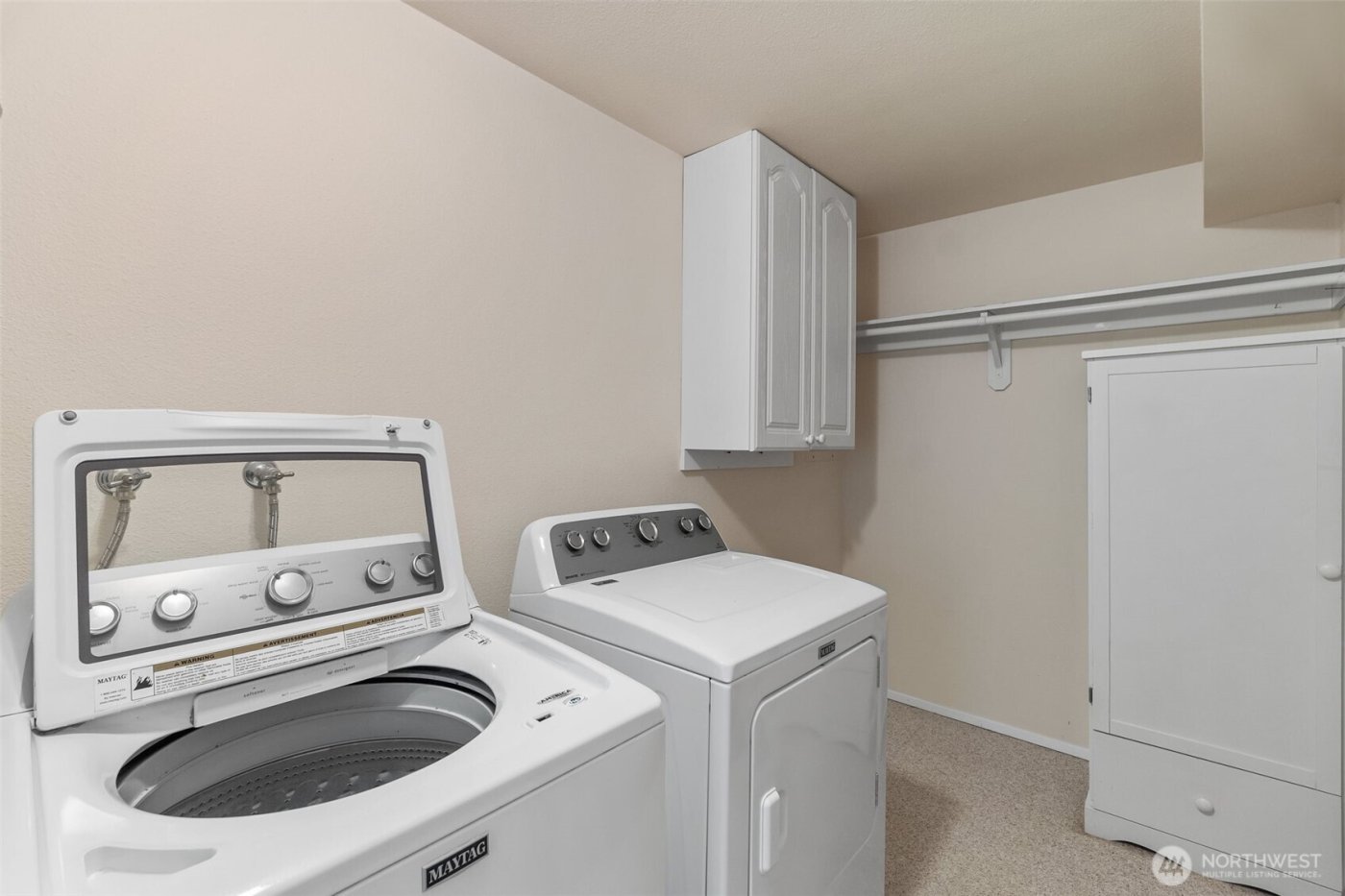 908 East Bay Drive NE #E203, Olympia, WA 98506