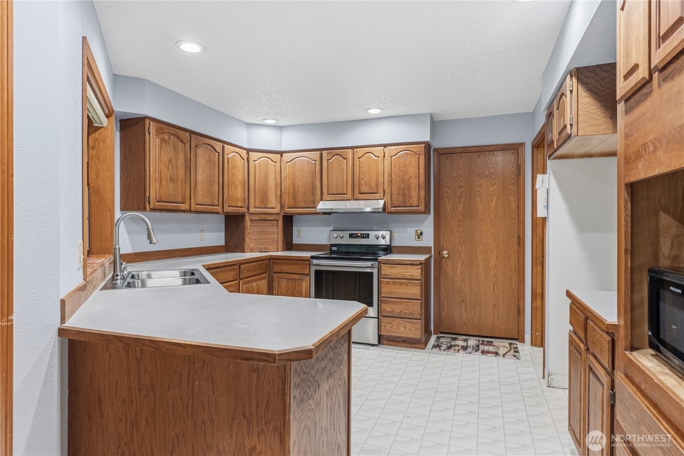 201 Wagner Road , Kelso, WA 98626