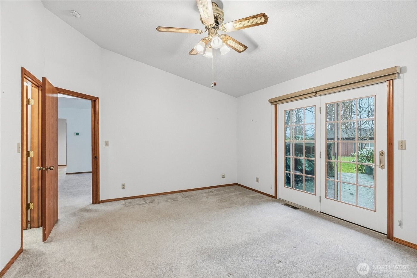 201 Wagner Road , Kelso, WA 98626