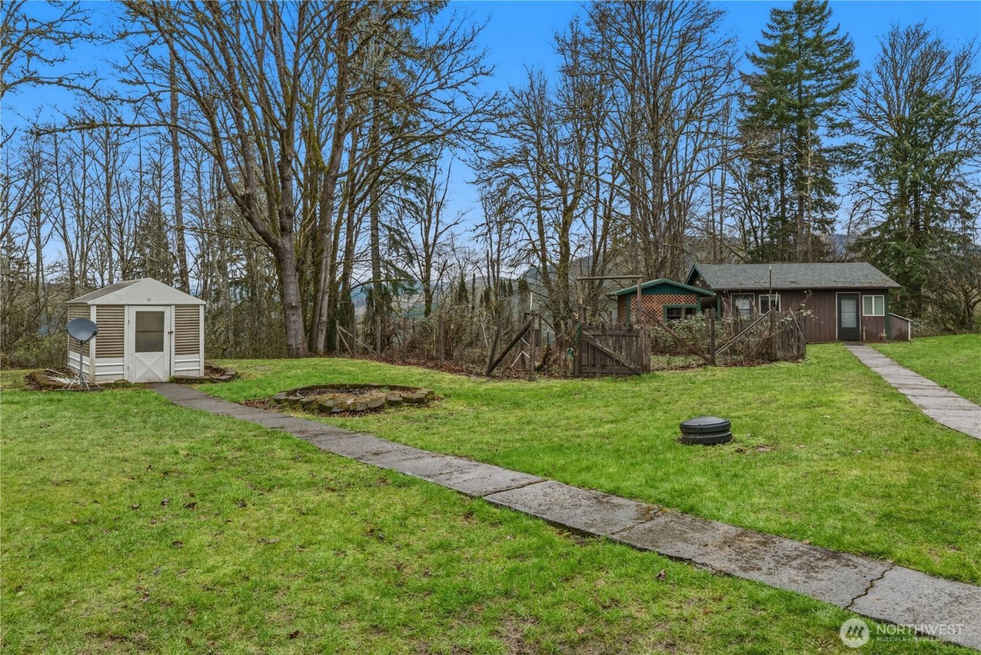 201 Wagner Road , Kelso, WA 98626