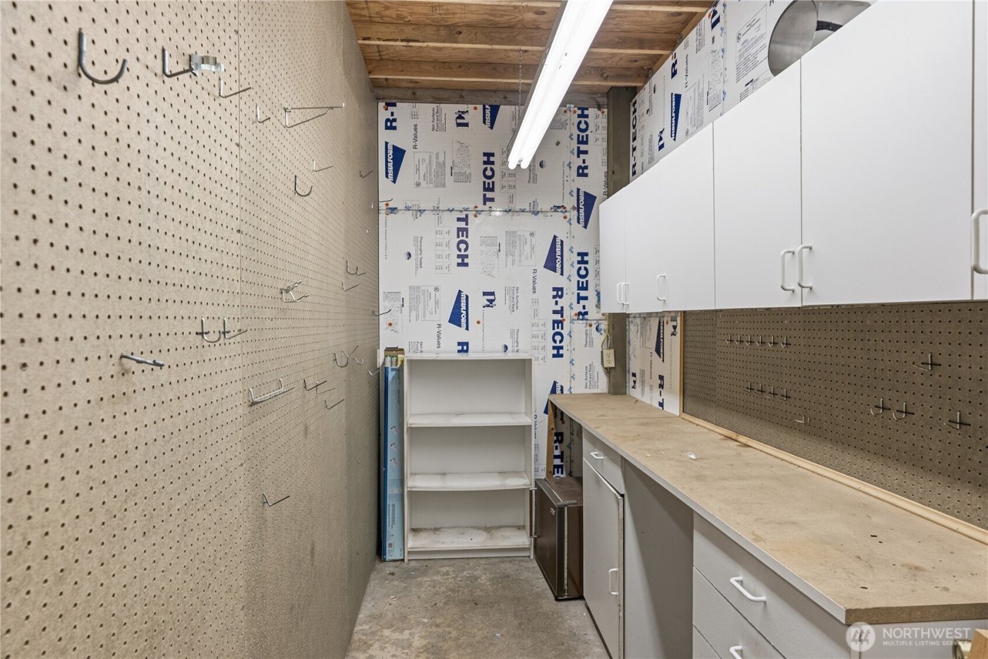 201 Wagner Road , Kelso, WA 98626