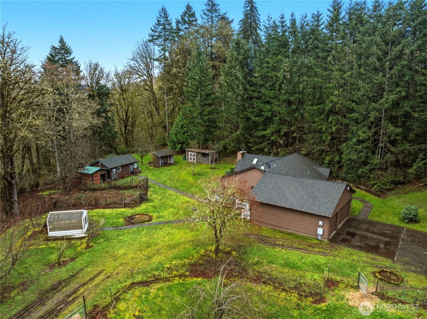 201 Wagner Road , Kelso, WA 98626