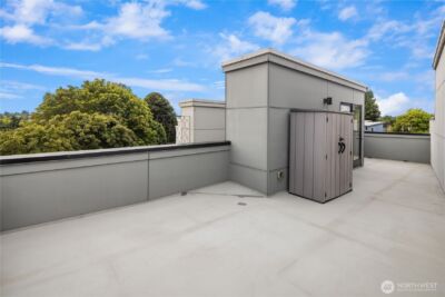 7439 Latona Avenue NE, Seattle, WA 98115 - Photo 20