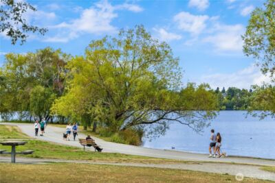 7439 Latona Avenue NE, Seattle, WA 98115 - Photo 27