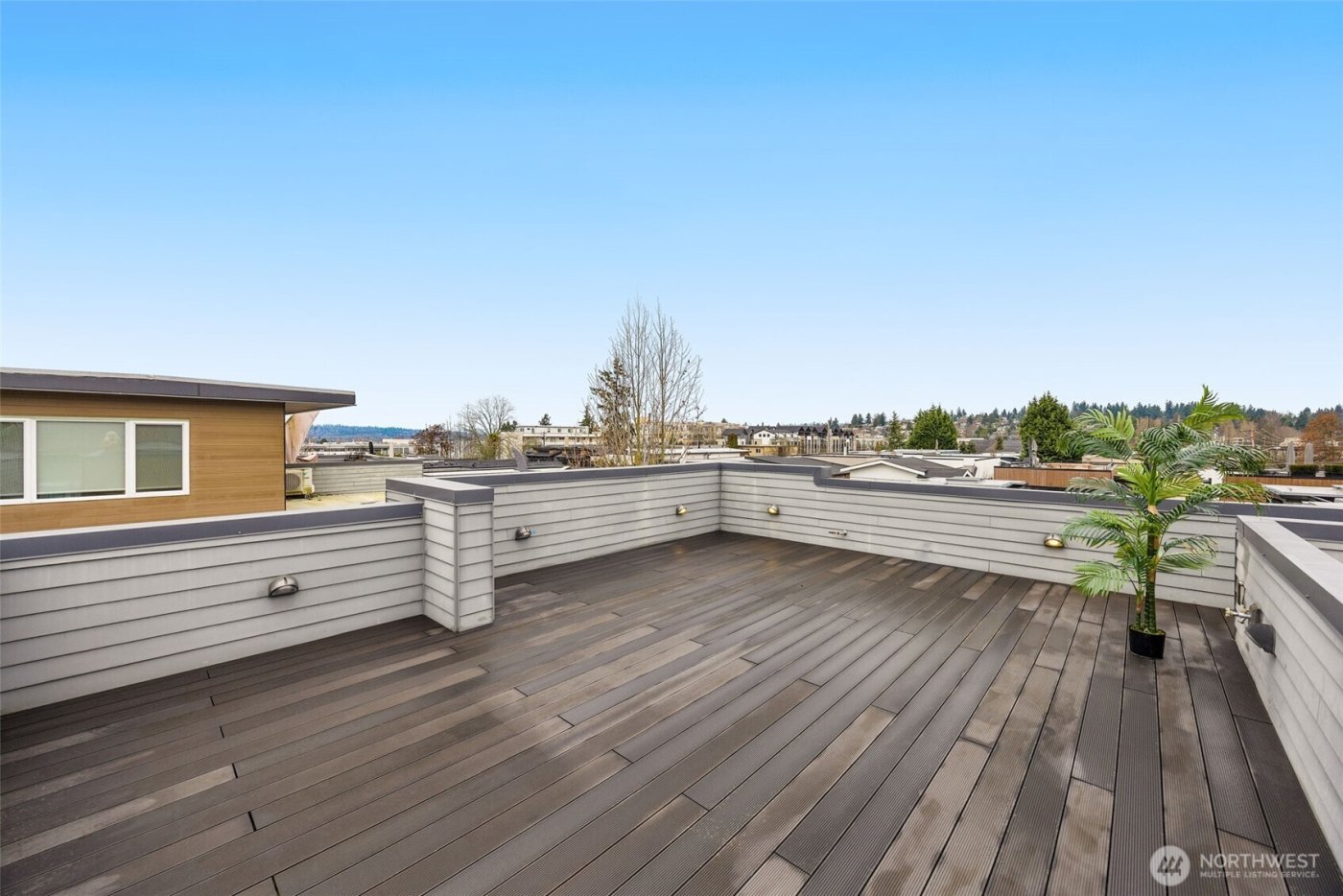 315 State Street S #21, Kirkland, WA 98033