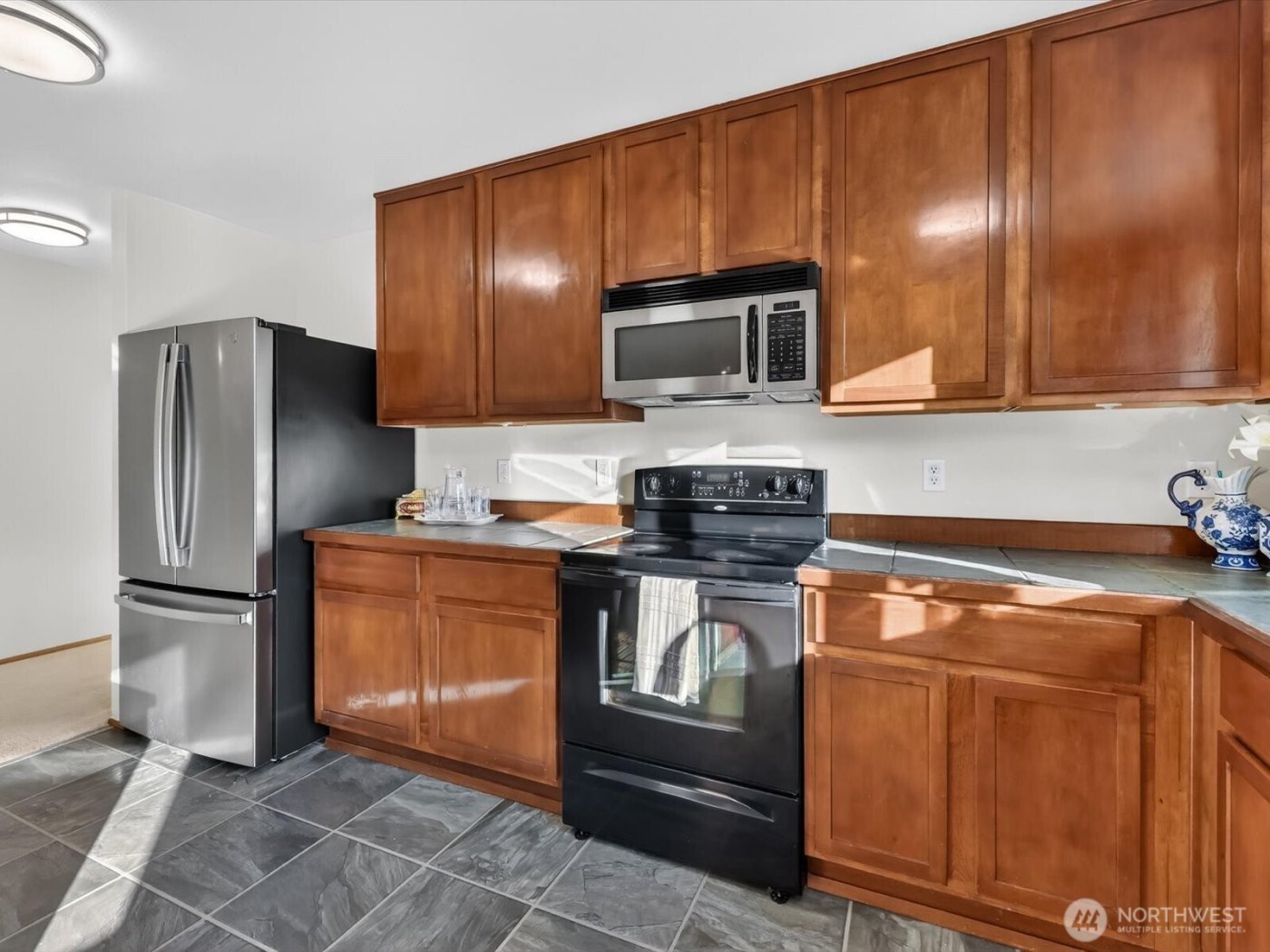 1716 250th Court SE, Sammamish, WA 98075