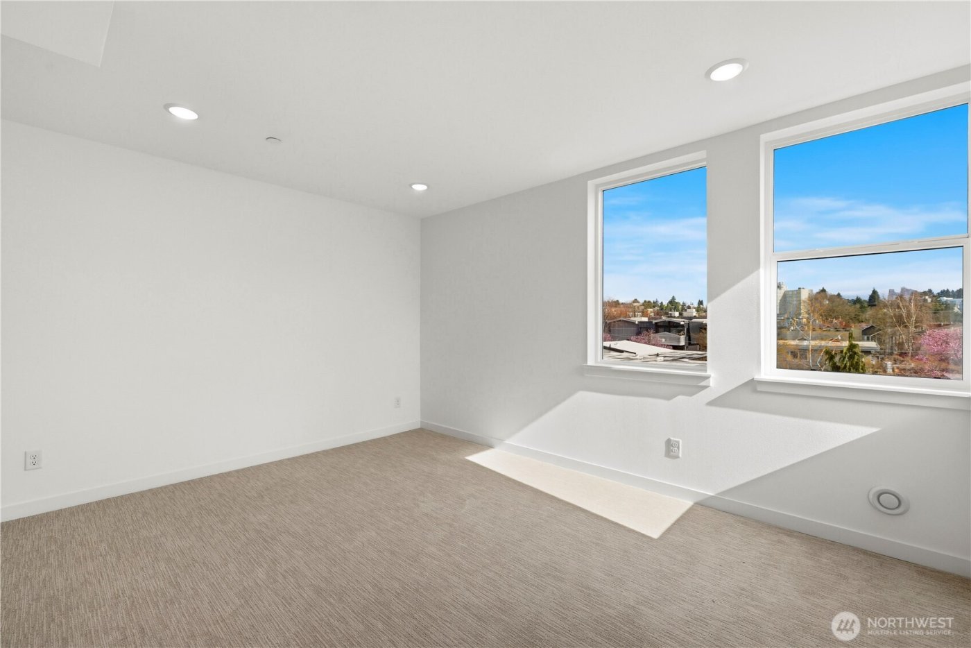 6538 C Latona Avenue NE, Seattle, WA 98115