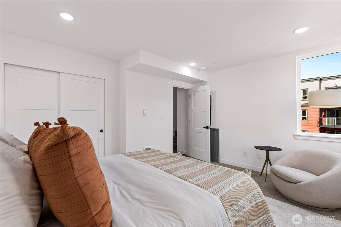 6538 C Latona Avenue NE, Seattle, WA 98115