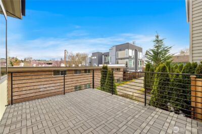 6538 C Latona Avenue NE, Seattle, WA 98115 - Photo 9