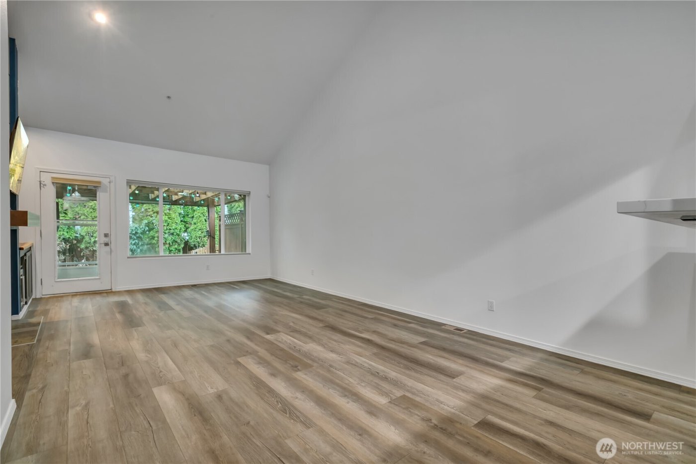 6335 James Avenue SE #7B, Auburn, WA 98092