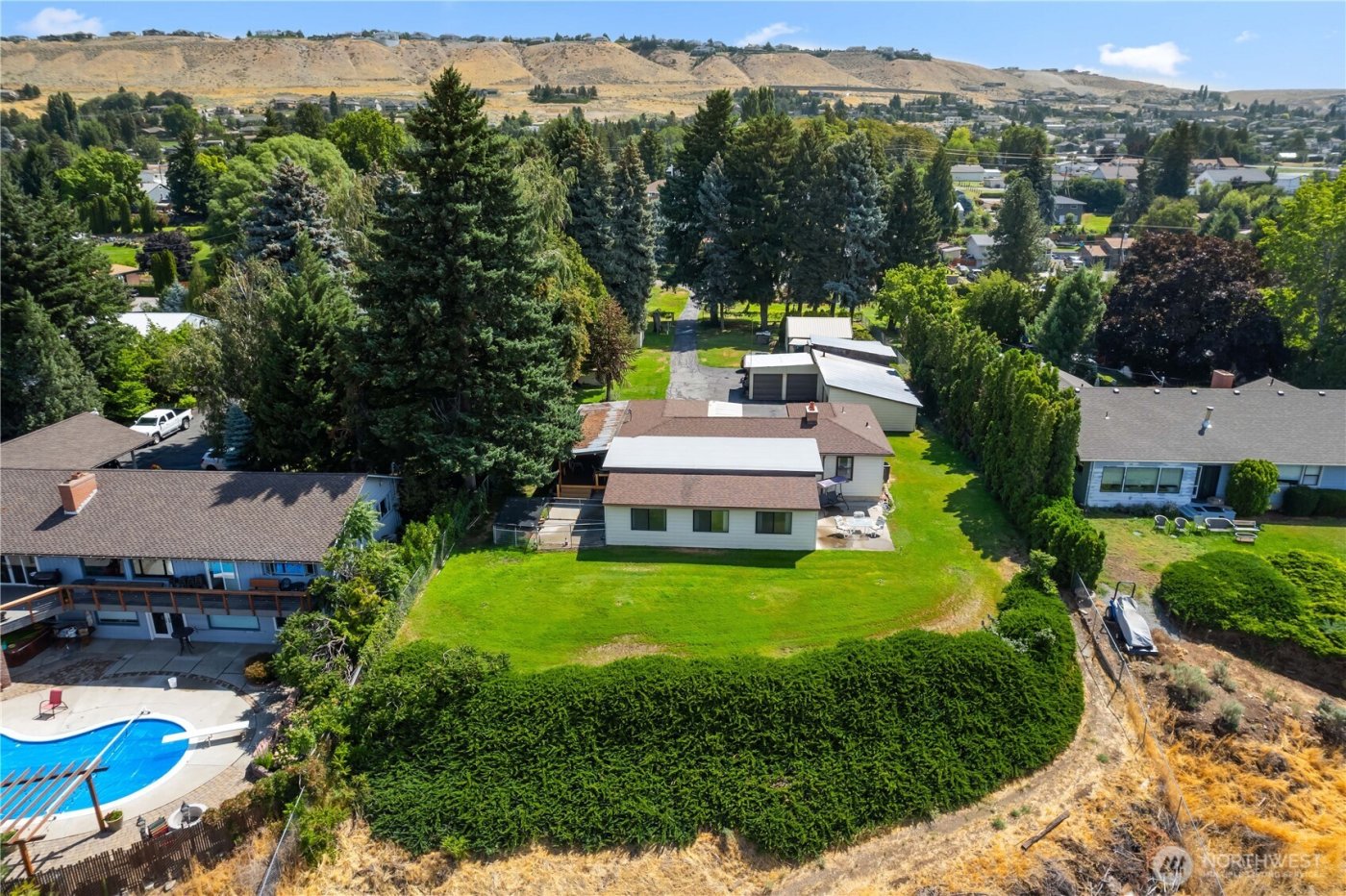 2434 & 2430 NW Alan Avenue , East Wenatchee, WA 98802