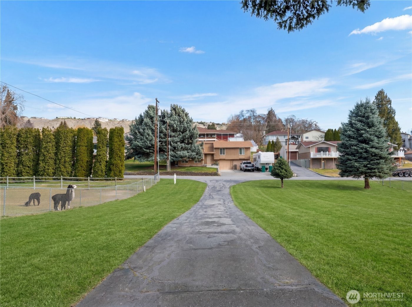 2434 & 2430 NW Alan Avenue , East Wenatchee, WA 98802