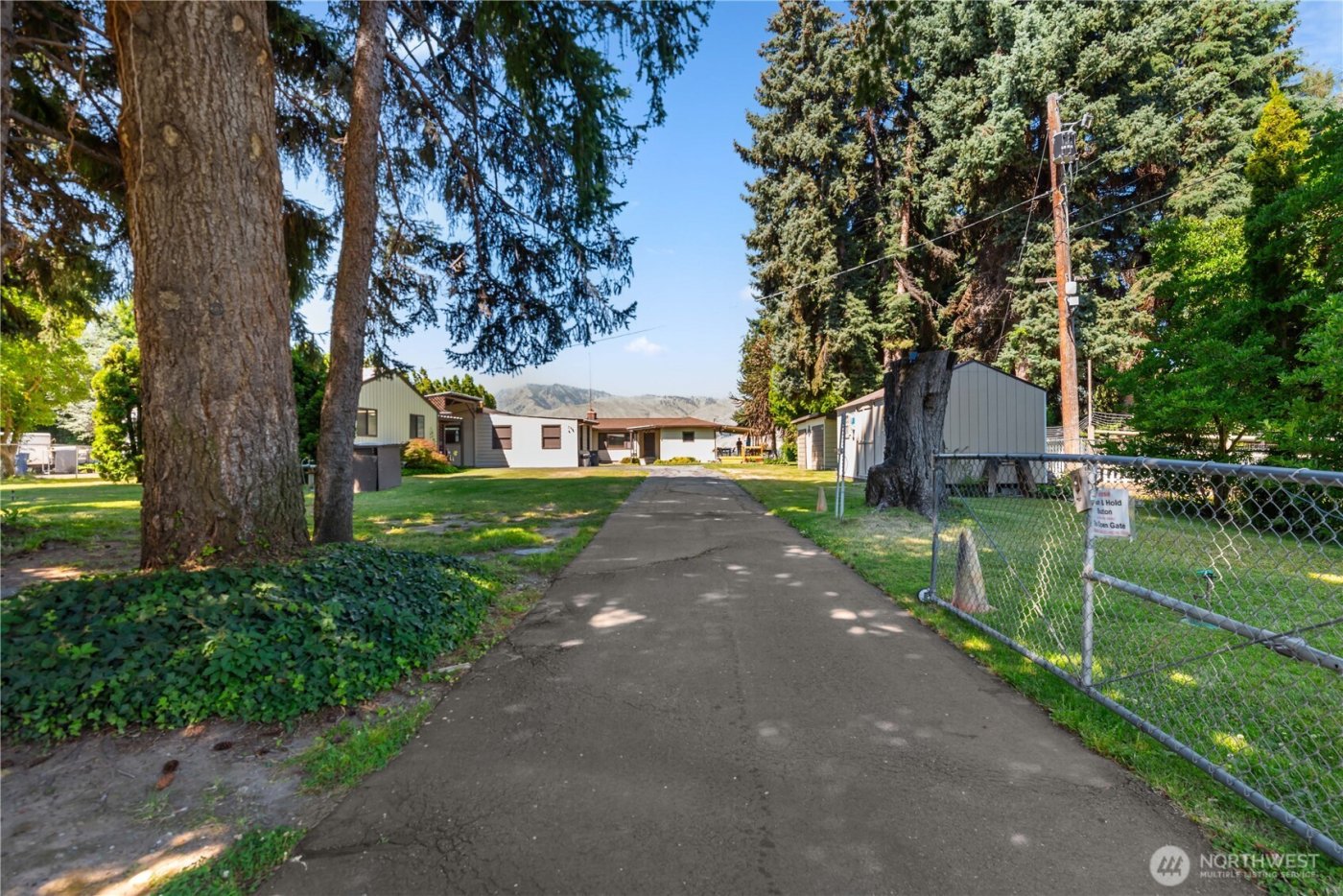 2434 & 2430 NW Alan Avenue , East Wenatchee, WA 98802