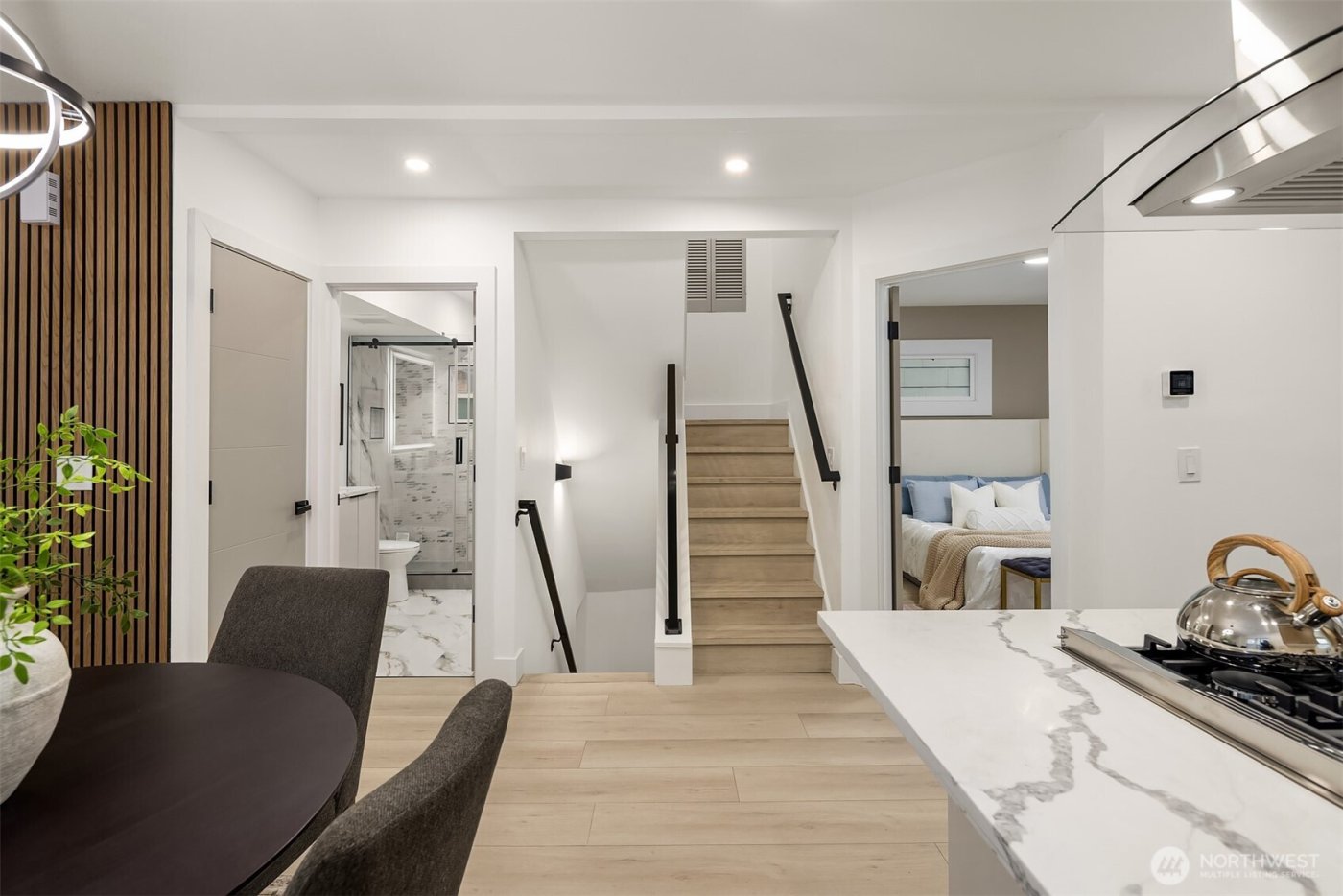 1412 Taylor Avenue N, Seattle, WA 98109