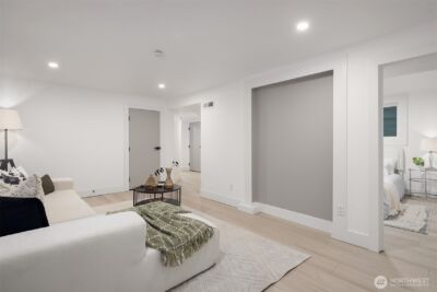 1412 Taylor Avenue N, Seattle, WA 98109 - Photo 28