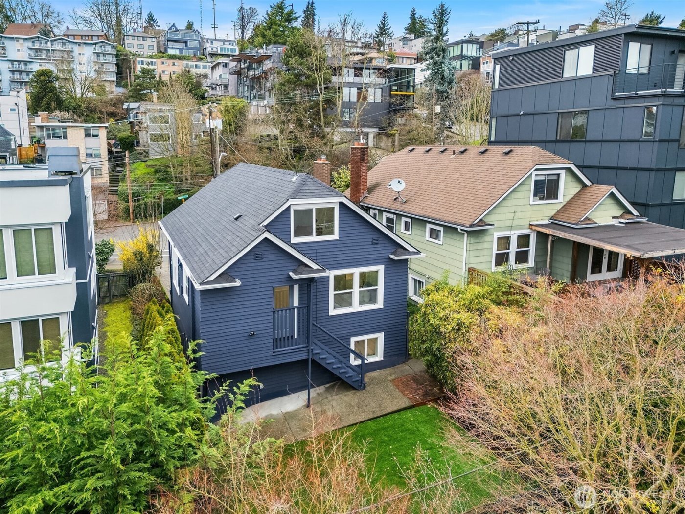 1412 Taylor Avenue N, Seattle, WA 98109