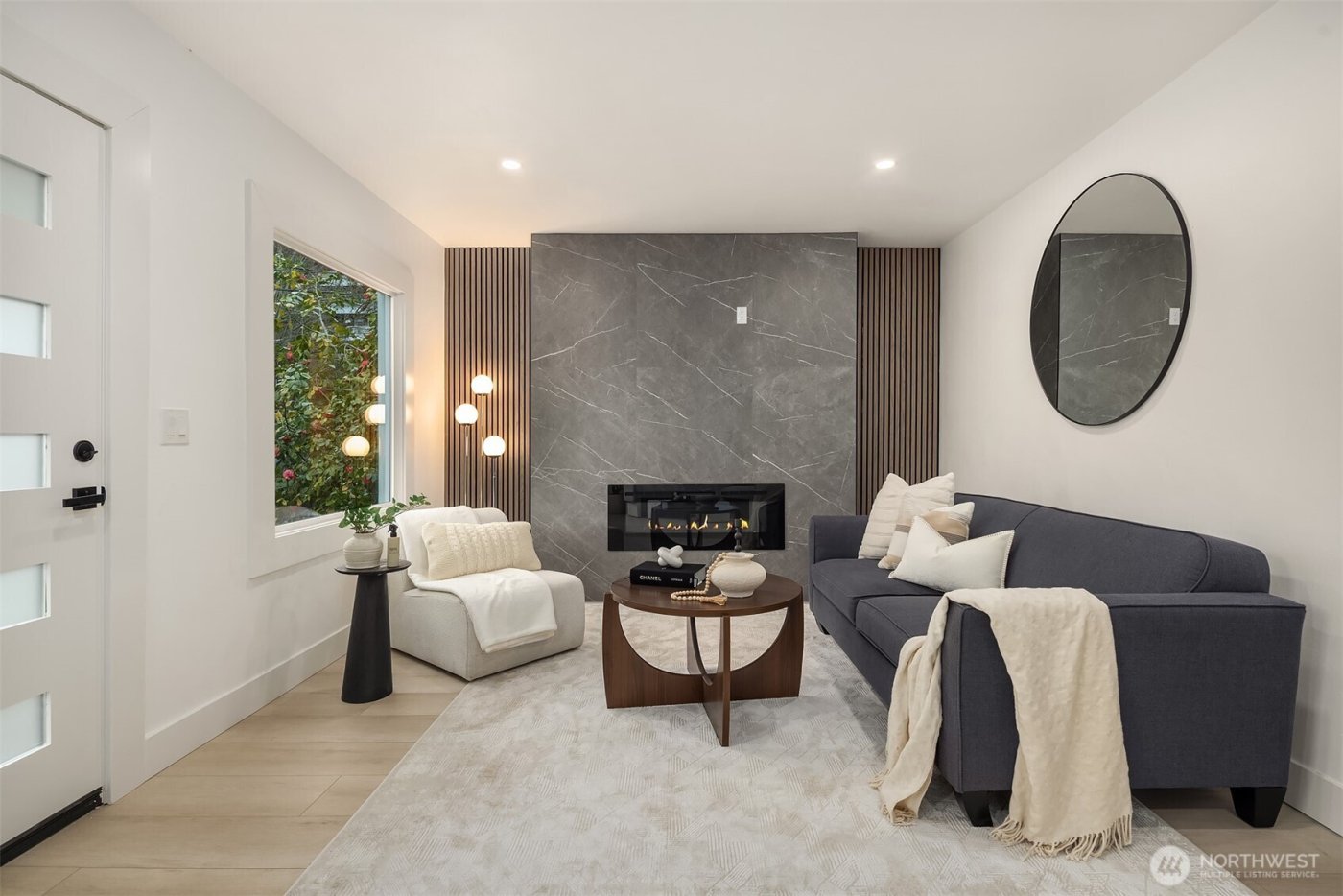 1412 Taylor Avenue N, Seattle, WA 98109