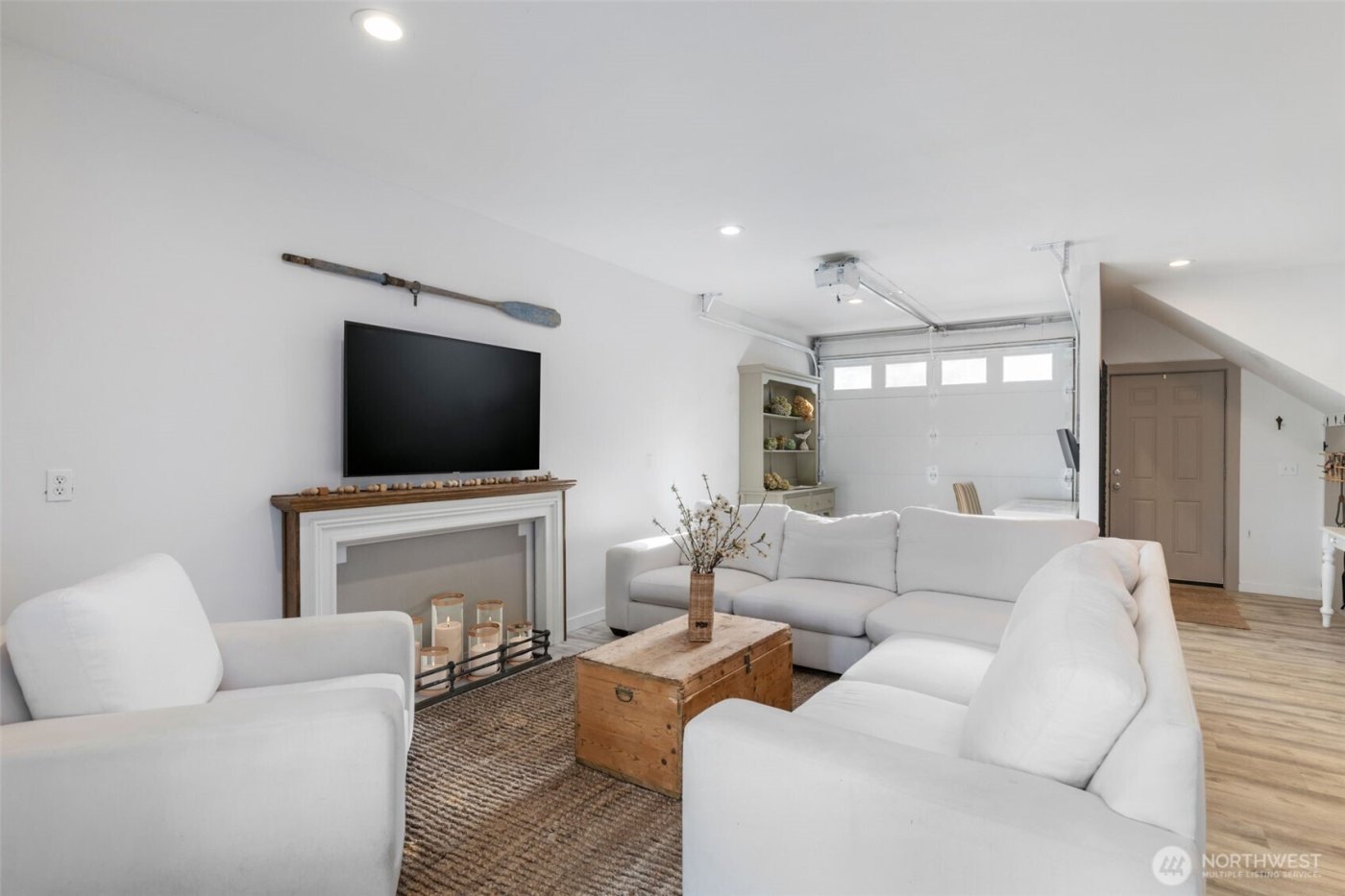 733 Fox Drive , Fox Island, WA 98333