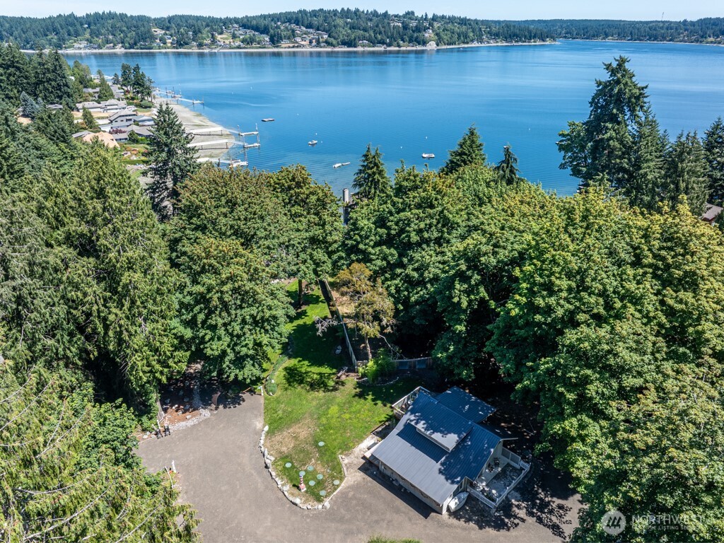 733 Fox Drive , Fox Island, WA 98333