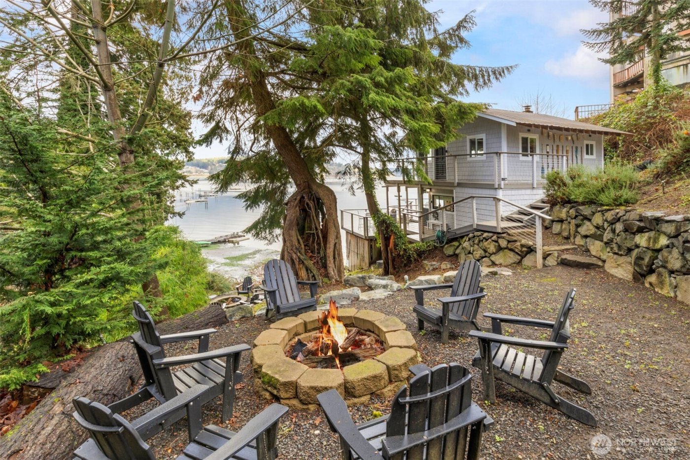 733 Fox Drive , Fox Island, WA 98333
