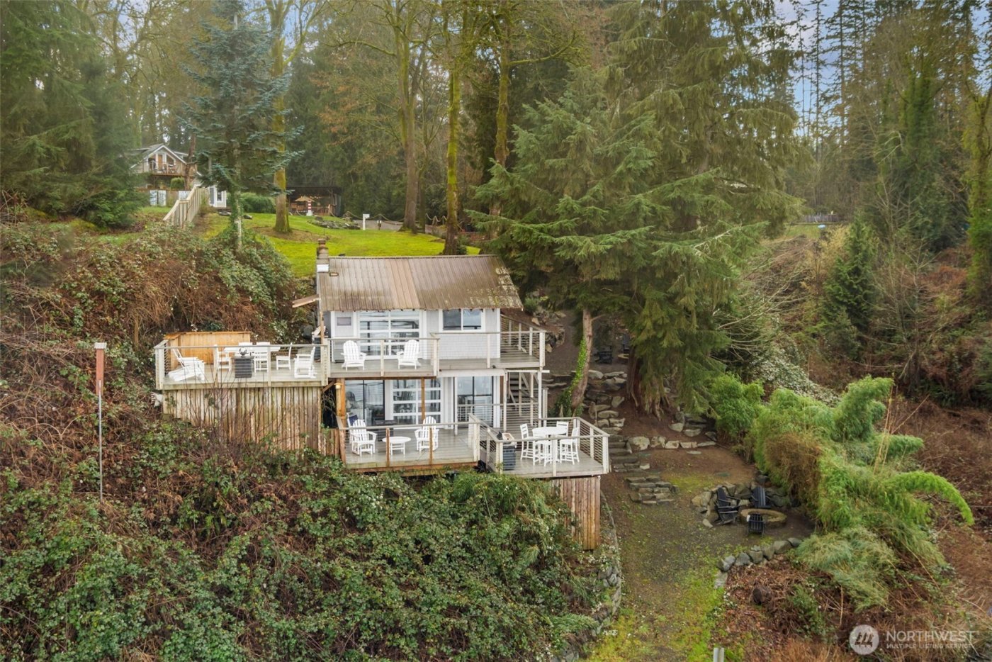 733 Fox Drive , Fox Island, WA 98333