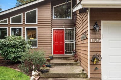 17649 152nd Place SE, Renton, WA 98058 - Photo 3