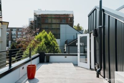 1709 20th Ave #A, Seattle, WA 98122 - Photo 20