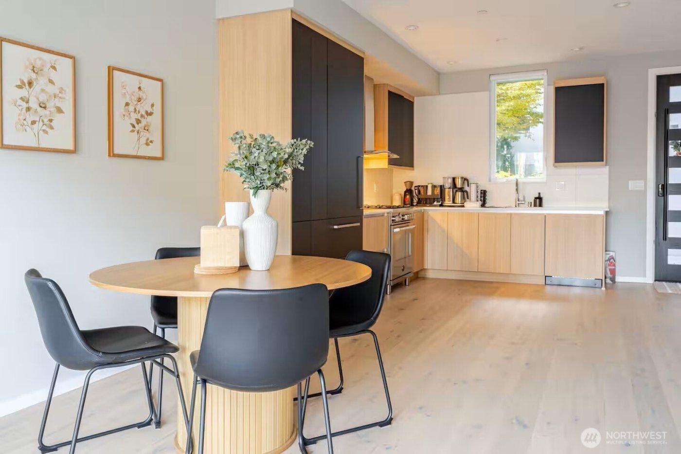 1709 20th Ave #A, Seattle, WA 98122