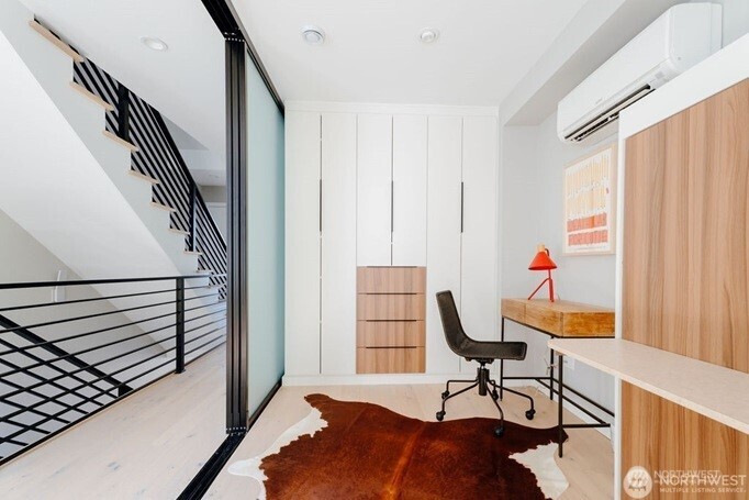 1709 20th Ave #A, Seattle, WA 98122