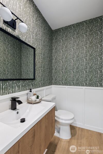 4002 Courtland Place S, Seattle, WA 98118 - Photo 8