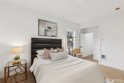 4002 Courtland Place S, Seattle, WA 98118 - Photo 10