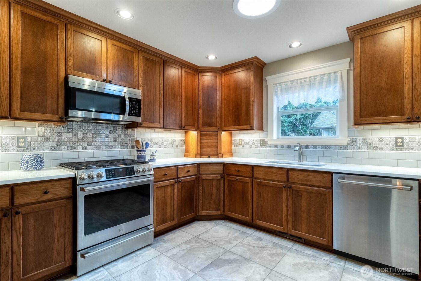 305 E Jackson Street , Dayton, WA 99328